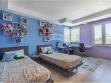 Semi-detached Villa in High Ridge