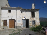 Town House For Sale in Castillo de Locubin, Jaen, Spain