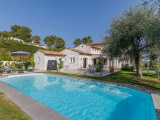 villa For Sale in Saint-Paul-de-Vence Provence-Alpes-Cote d'Azur FRANCE
