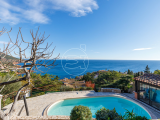 villa For Sale in Saint-Raphaël Provence-Alpes-Cote d'Azur FRANCE