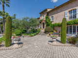 villa For Sale in Auribeau-sur-Siagne Provence-Alpes-Cote d'Azur FRANCE