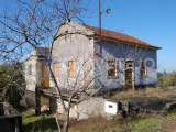 Old House to retrieve land plot, between Taking and Ferreira do Zêzere