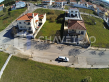 Plot of land, located in Meia Via, one step from the best road and railway infrastructure.
