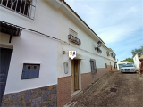 Town House For Sale in Priego de Cordoba, Cordoba, Spain Town House For Sale in Priego de Cordoba, Cordoba, Spain