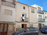 Town House For Sale in Valdepenas de Jaen, Jaen, Spain