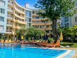 Excellent 1-Bed apartment with Pool View in Yassen, Sunny Beach. 2nd line to the sea!