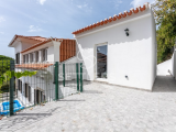 Refurbished 6-bedroom detached house - Estoril