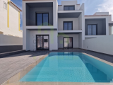 House 4 Bedrooms - Ericeira 2km, A Casa das Casas