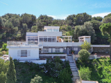 Detached Villa For Sale in Cerros del Aguila, Málaga, Spain
