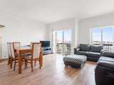 2-bedroom apartment with sea views in Alto da Castelhana