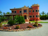 Detached Villa For Sale in Elche, Alicante, Spain