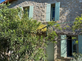 Rare Stone House With About 160 M2 Of Living Space Offering 3 Bedrooms, On A 671 M2 Plot.