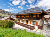 Fantastic family chalet with great views, near town centre