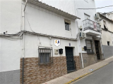 Town House For Sale in Valdepenas de Jaen, Jaen, Spain