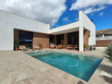 Villa For Sale in Pinoso, Alicante, Spain
