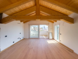 Apartment For Sale in Belgirate, Verbano-Cusio-Ossola, Italy