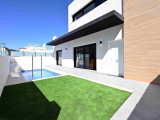 Bungalow For Sale in Orihuela, Alicante, Spain