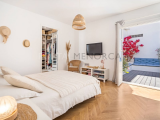 Spectacular private flat in the centre of Ciutadella.
