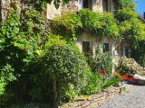 House For Sale in La Gree-St-Laurent, Morbihan, France