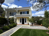 Villa For Sale in Loule, Algarve, Portugal