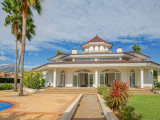 Villa For Sale in Alfaz del Pi, Alicante, Spain