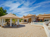 Villa For Sale in La Nucia, Alicante, Spain