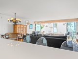 4 bedroom villa 50 meters from the sea