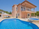 Villa For Sale in Calpe, Alicante, Spain