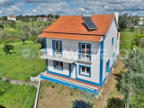 Beautifully Renovated Countryside Villa with Garden & Garage