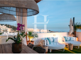 High end large penthouse with terrace, amazing sea view and community pool located in a ultra high c