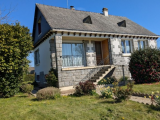 House For Sale in La Croix-Hellean, Morbihan, France