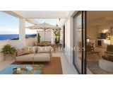 Brillant penthouse with large roof top terrace, community pool, gym and stunning sea view located cl