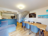 A four bedroom 2 bathroom triplex.
In Samoens