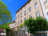 Magnificent Bourgeois House To Renovate With Over 500 M2 Of Living Space And A Front Terrace. Unique