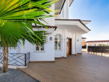 Villa For Sale in Alfaz del Pi / l'Alfàs del Pi, Alicante, Spain