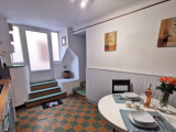 An Ideal Apartment In The Heart Of A Sought After Historical City, Quiet Location Near All Amenities