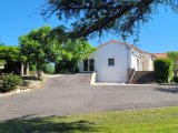 Charming Renovated Villa With Independent Studio And Rental Potential, 5990 M2 Of Land With Swimming