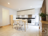 Superb 2-bedroom apartment in Montriond, totally renovated with a balcony, communal garden, and gara