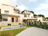 Premium Semi-Detached villa with private pool, large roof top terrace and a basement with beautiful 