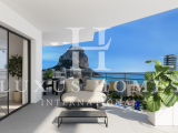 Amazing middle floor beach apartment with community pool, large terrace and amazing sea views, locat