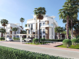 Amazing middle floor apartment with community pool, big terrace & large garden, located in a prestig