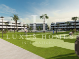 Awesome middle floor apartment with large terrace, community pool, spa area and views of the lagoon,