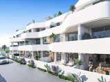 Amazing middle floor apartment with community pool, large terrace, storage and parking space, locate