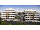 Beautiful ground floor apartment with a terrace, community pool and gym in a great location