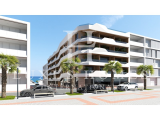 Amazing city & beach middle floor apartment with sea views, parking and storage just 100m to the bea