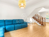 5-Bedroom Semi-Detached House in Alcoitão