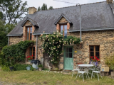 House For Sale in Pleucadeuc, Morbihan, France