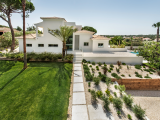 Villa For Sale in Almancil, Algarve, Portugal
