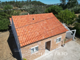 3 bedroom villa on a plot of 1505m2 located in a village near Tomar