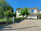 Villa For Sale in Virazeil, Lot-et-Garonne, France